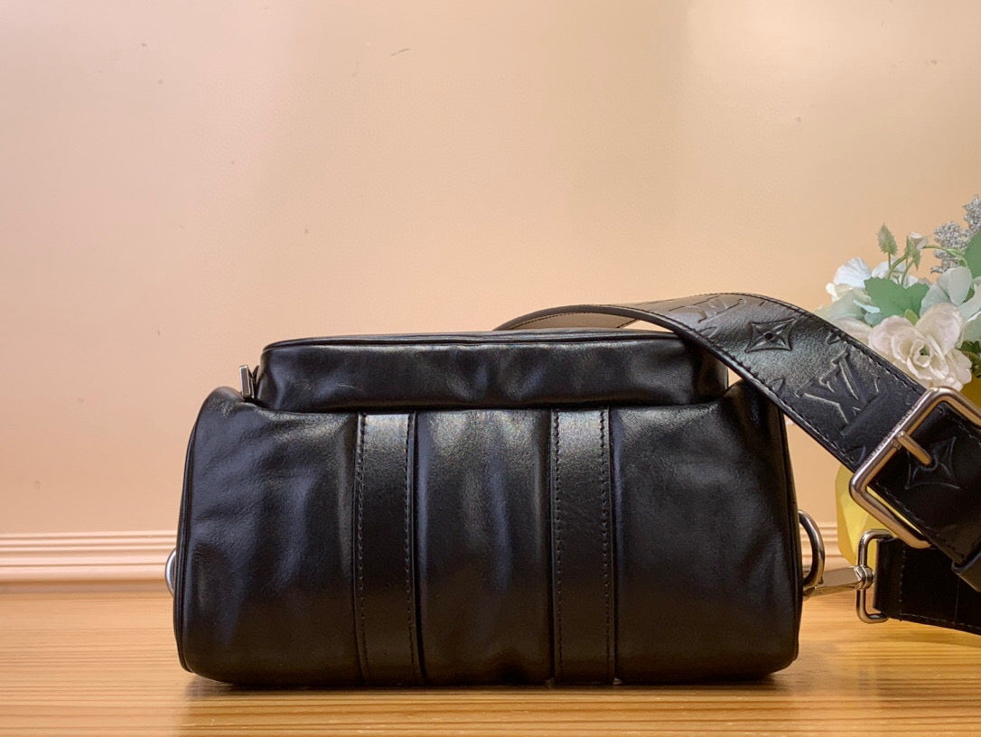 LV KEEPALL BANDOULIERE 25 JMLT CUIR DE VEAU NOIR 205345