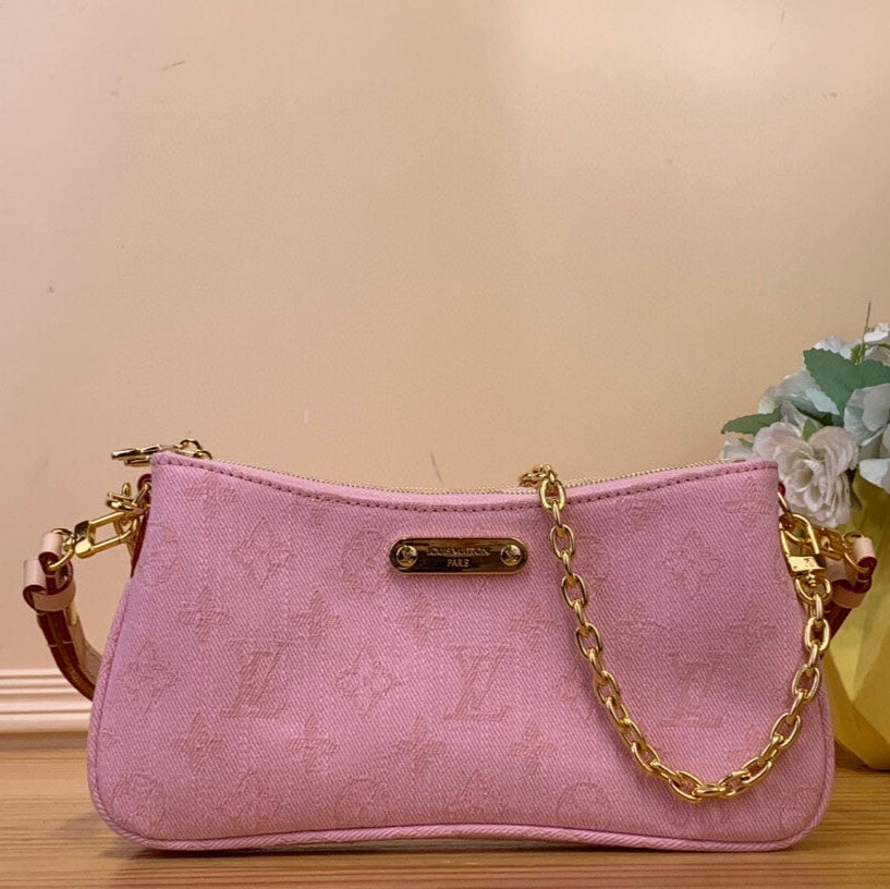 LV LIV POCHETTE HR ROSE PASTEL MONOGRAMME DENIM 205437