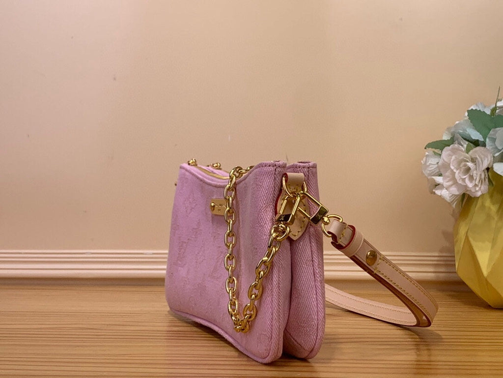 LV LIV POCHETTE HR ROSE PASTEL MONOGRAMME DENIM 205437
