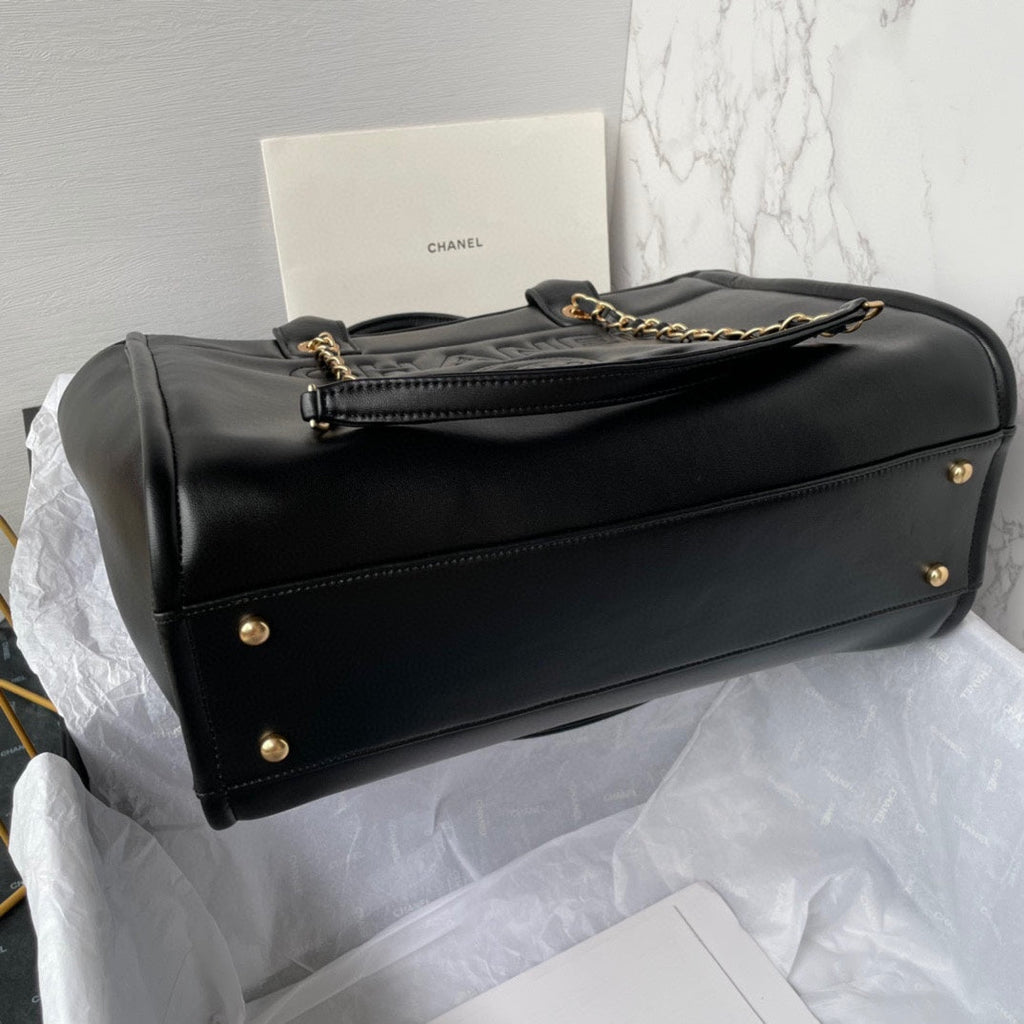 SAC CABAS CC 34 CM EN CUIR DE VEAU NOIR QUINCAILLERIE DORÉ