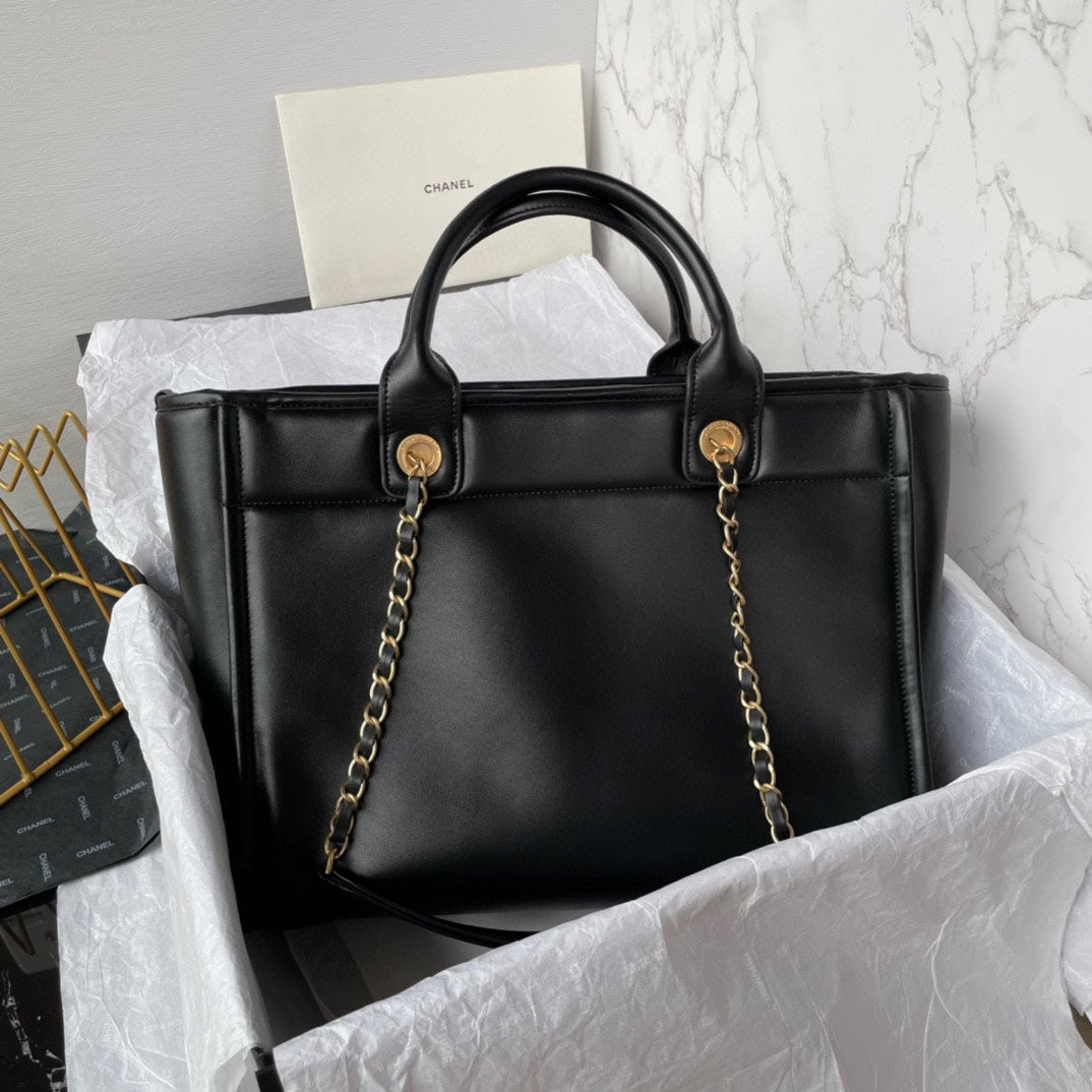 SAC CABAS CC 34 CM EN CUIR DE VEAU NOIR QUINCAILLERIE DORÉ