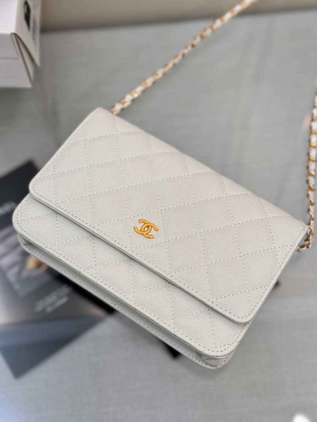 WOC 19CM BLANC CAVIAR QUINCAILLERIE OR