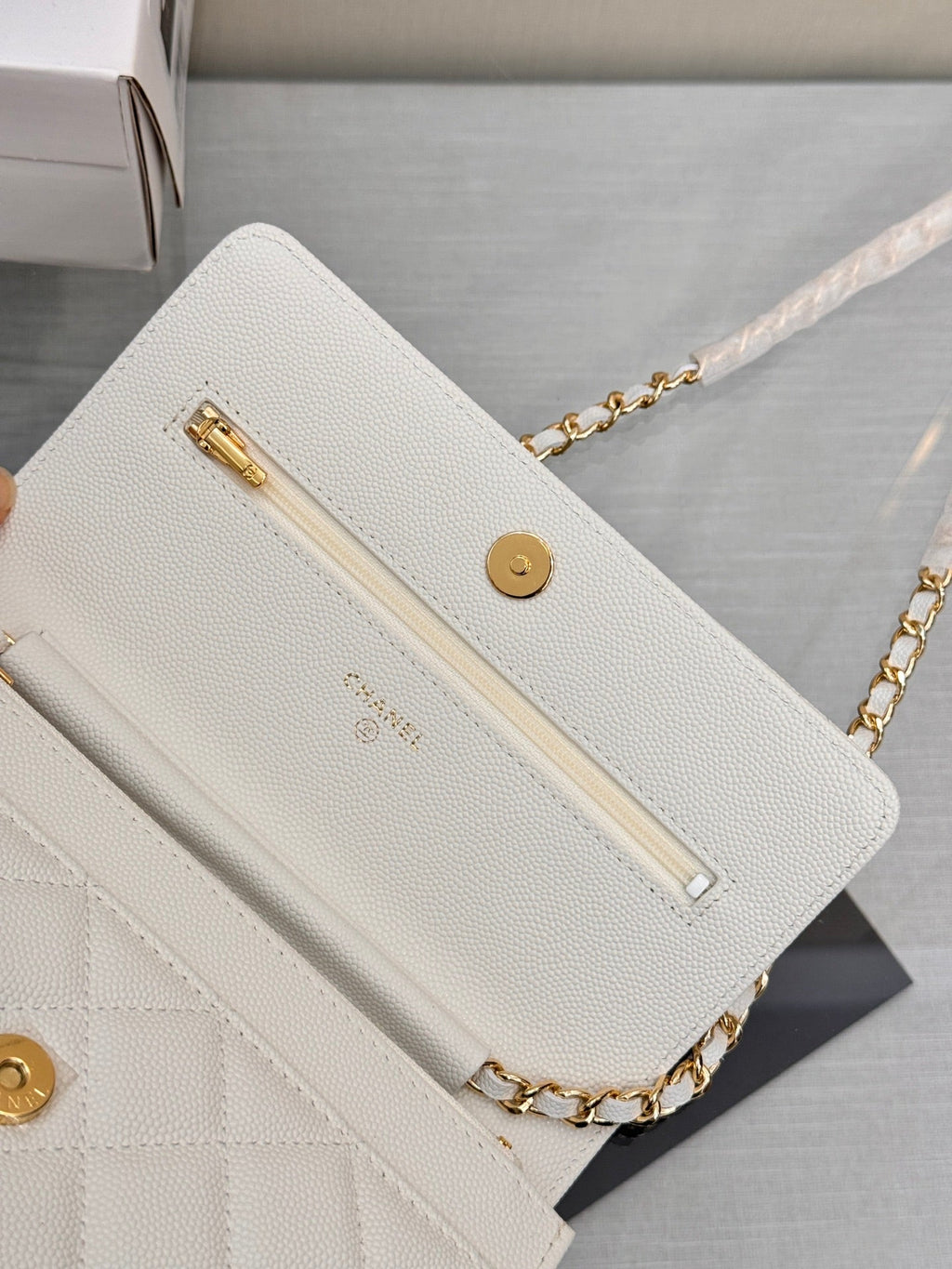 WOC 19CM BLANC CAVIAR QUINCAILLERIE OR