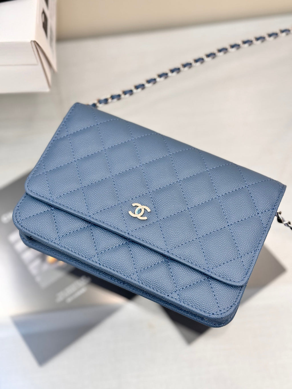 WOC 19CM BLEU JEAN CAVIAR QUINCAILLERIE ARGENTÉE