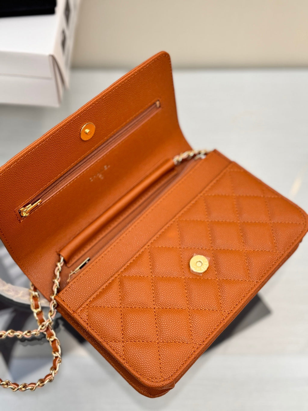 WOC 19CM ORANGE CAVIAR QUINCAILLERIE OR