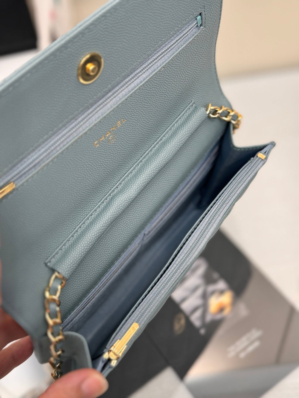 WOC 19CM BLEU NUAGE CAVIAR QUINCAILLERIE OR