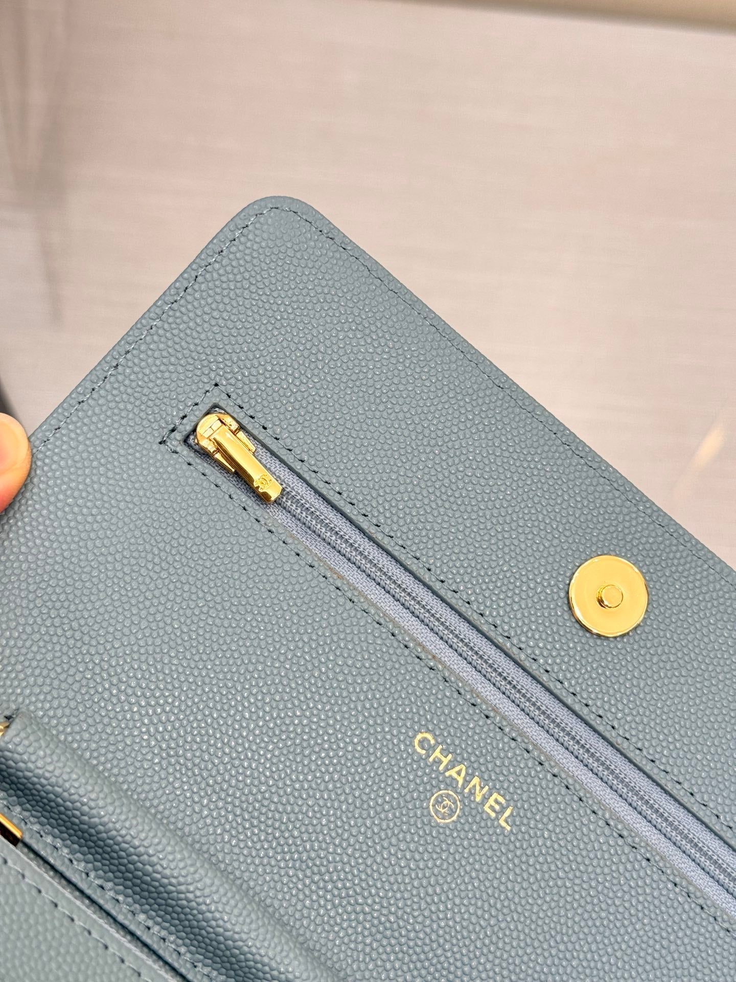 WOC 19CM BLEU NUAGE CAVIAR QUINCAILLERIE OR