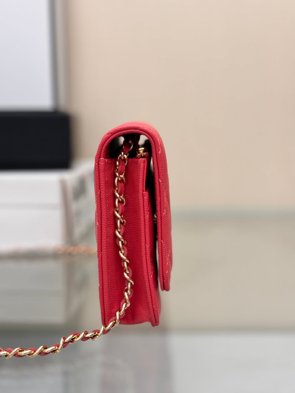 WOC 19CM ROUGE CAVIAR QUINCAILLERIE OR