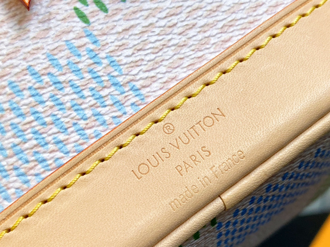 NANO NOE 13 TOILE DAMIER CUIR DE VEAU BEIGE MATÉRIEL OR