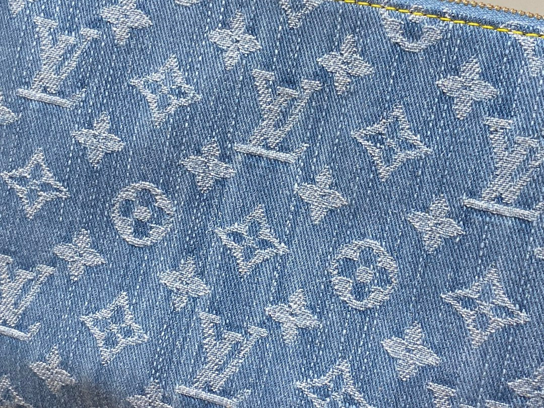 COUSSIN BB 21 BLEU DENIM QUINCAILLERIE OR