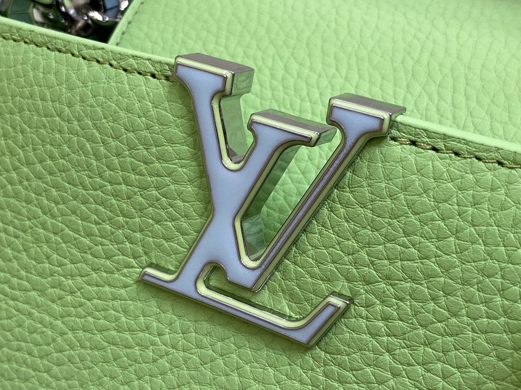 CAPUCINES MM 31.5 GREEN TAURILLON LEATHER TURQUOISE SILVER HARDWARE