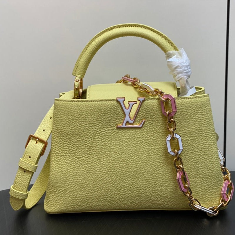 CAPUCINES MM 31.5 YELLOW TAURILLON LEATHER GOLD HARDWARE