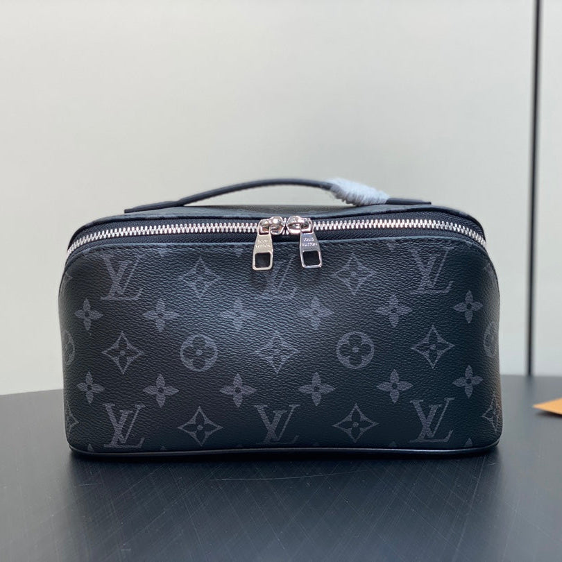 TROUSSE DE TOILETTE 24 EN TOILE MONOGRAMME ECLIPSE NOIRE