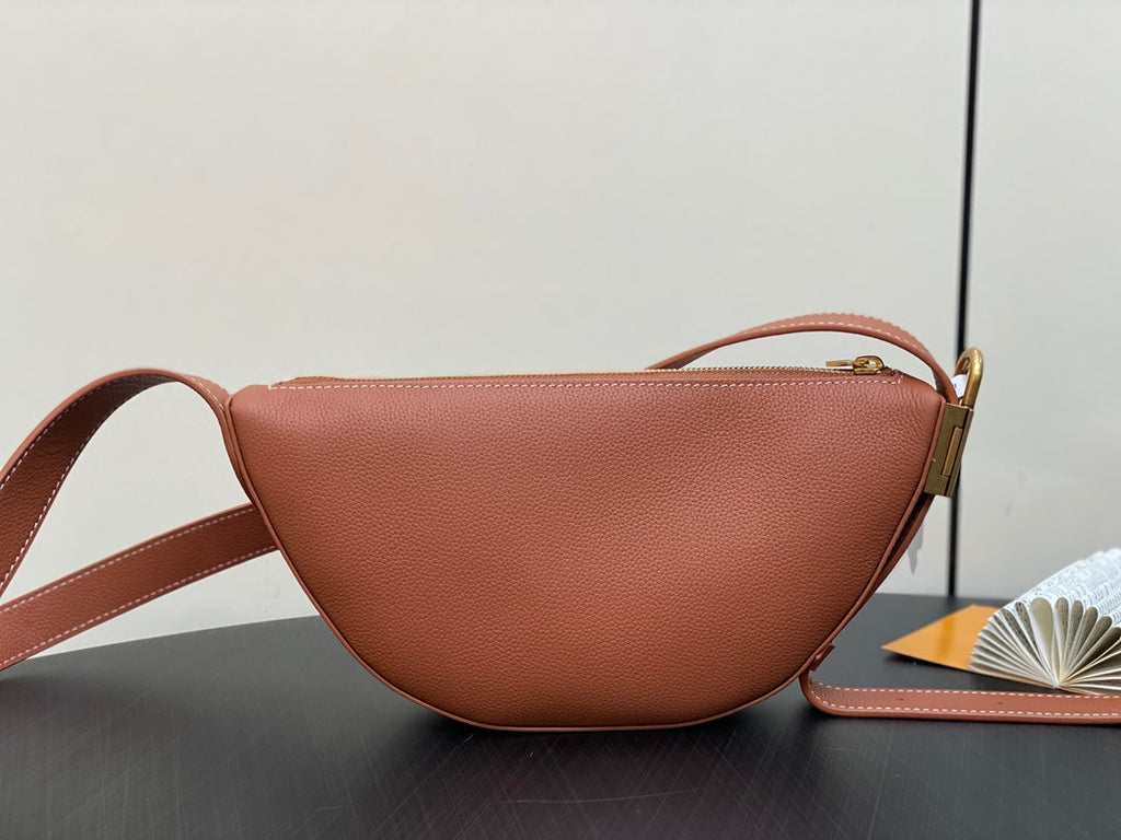 LOW KEY BUMBAG 28CM COGNAC BROWN CALFSKIN