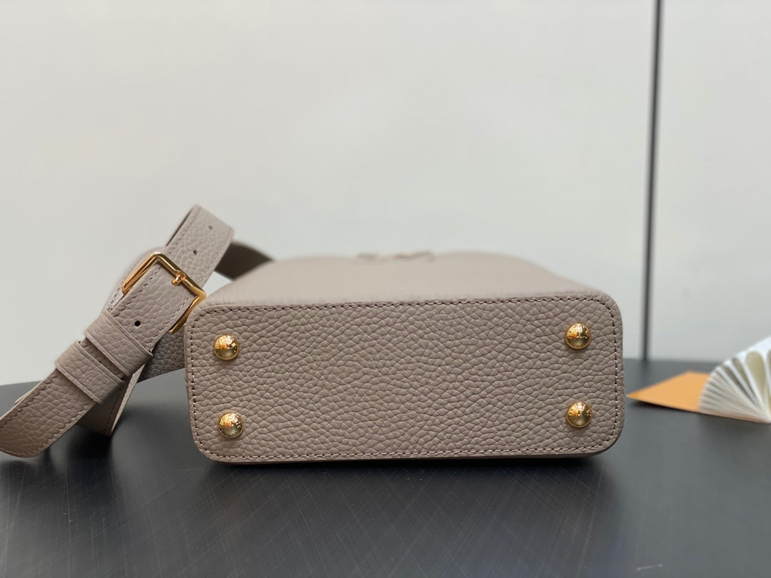 CAPUCINES MINI 21 EN TAURILLON MARRON KAKI