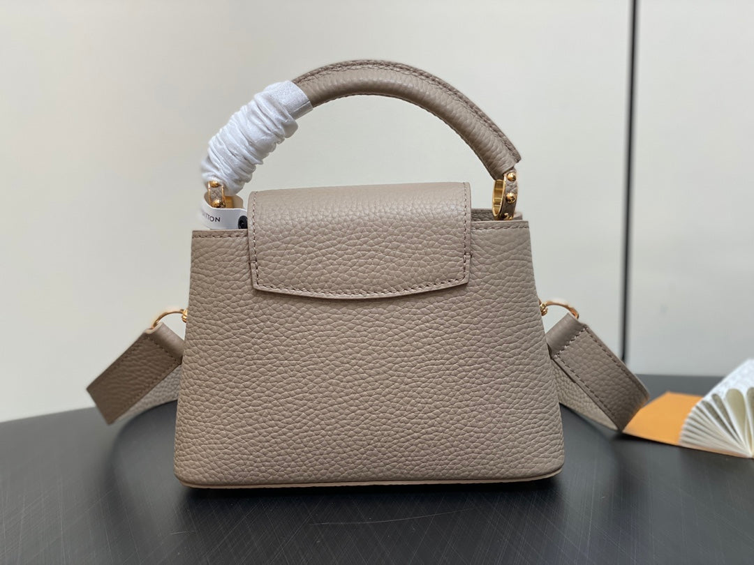 CAPUCINES MINI 21 EN TAURILLON MARRON KAKI
