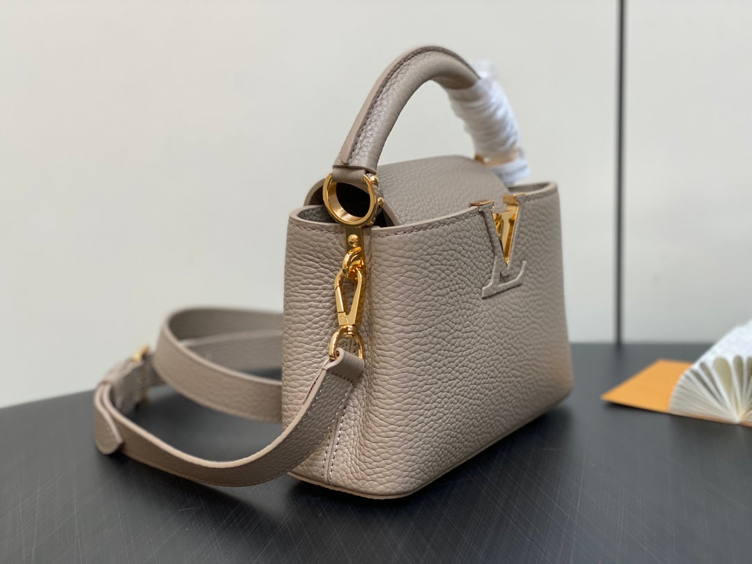 CAPUCINES MINI 21 EN TAURILLON MARRON KAKI