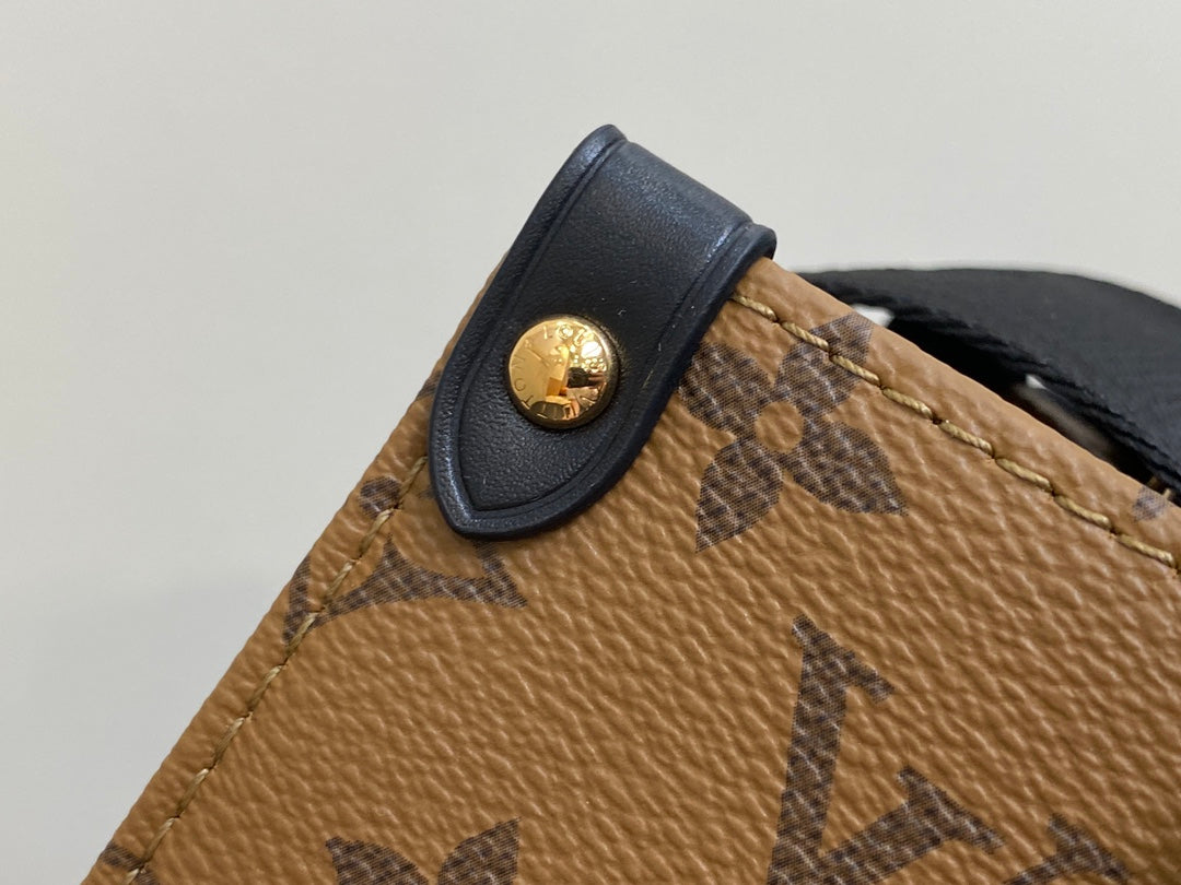 ONTHEGO PM 25CM TOILE MONOGRAMME MARRON CANARD 