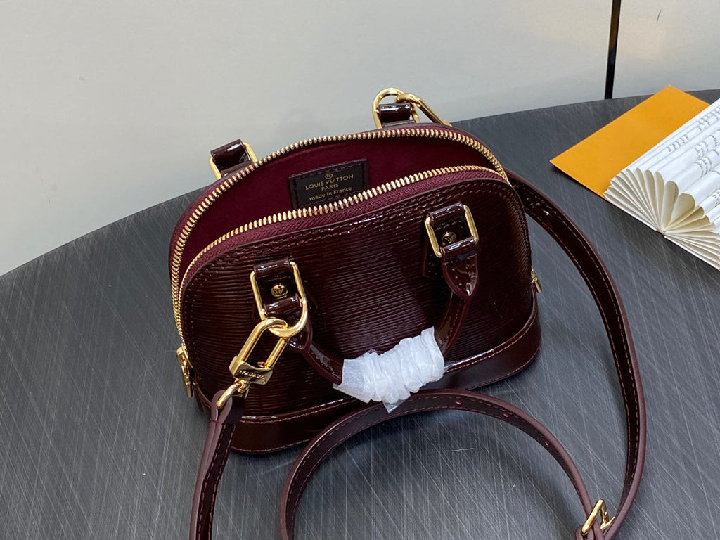 ALMA NANO 18 BORDEAUX RED EPI CALFSKIN