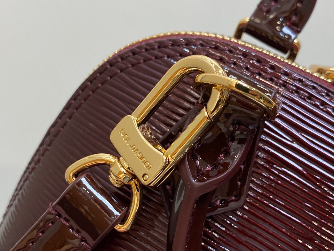 ALMA NANO 18 CUIR DE VEAU ÉPI ROUGE BORDEAUX 