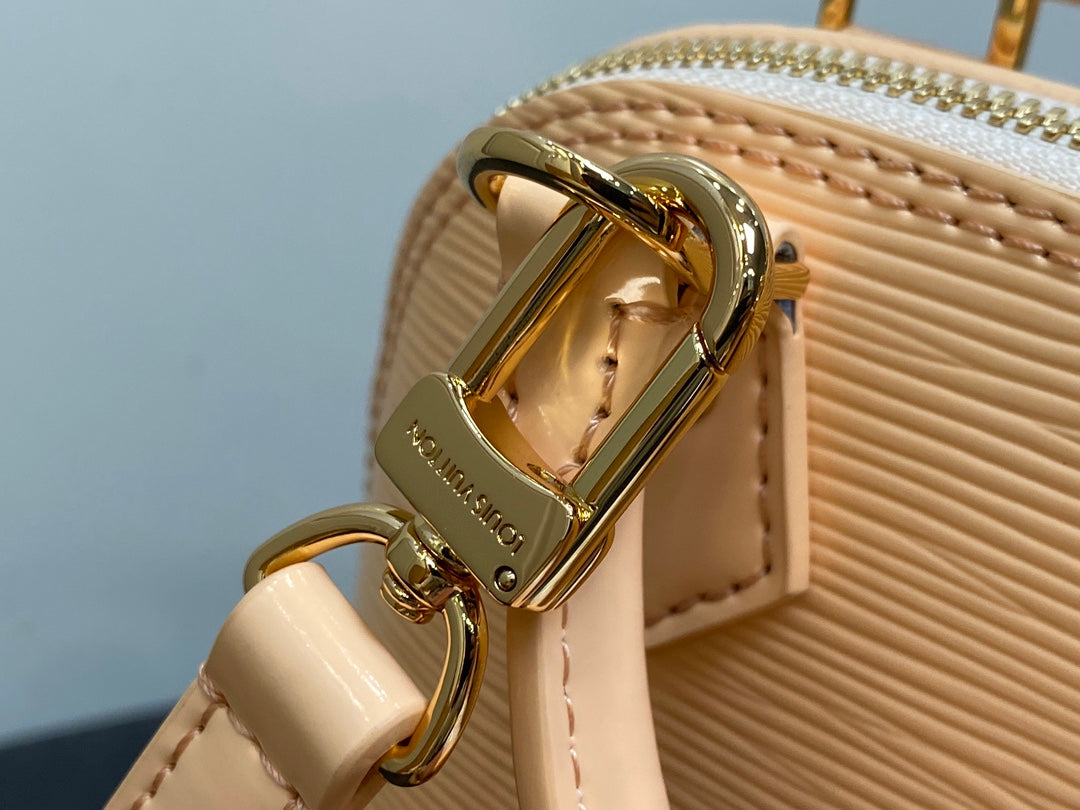 ALMA NANO 18 BEIGE EPI CALFSKIN