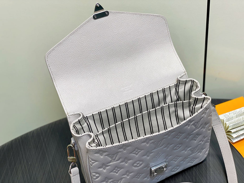 LV POCHETTE METIS 25CM WHITE MONOGRAM EMPREINTE LEATHER 331021