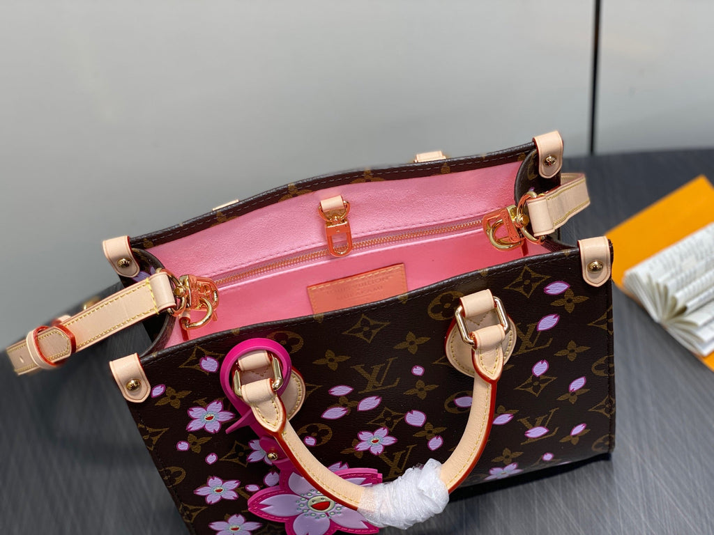 LV X TM ONTHEGO PM 25CM TOILE MONOGRAMME SAKURA MARRON FLEUR DE CERISIER