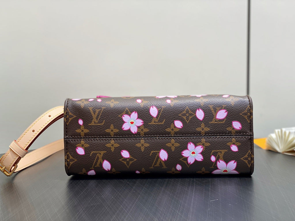 LV X TM ONTHEGO PM 25CM TOILE MONOGRAMME SAKURA MARRON FLEUR DE CERISIER