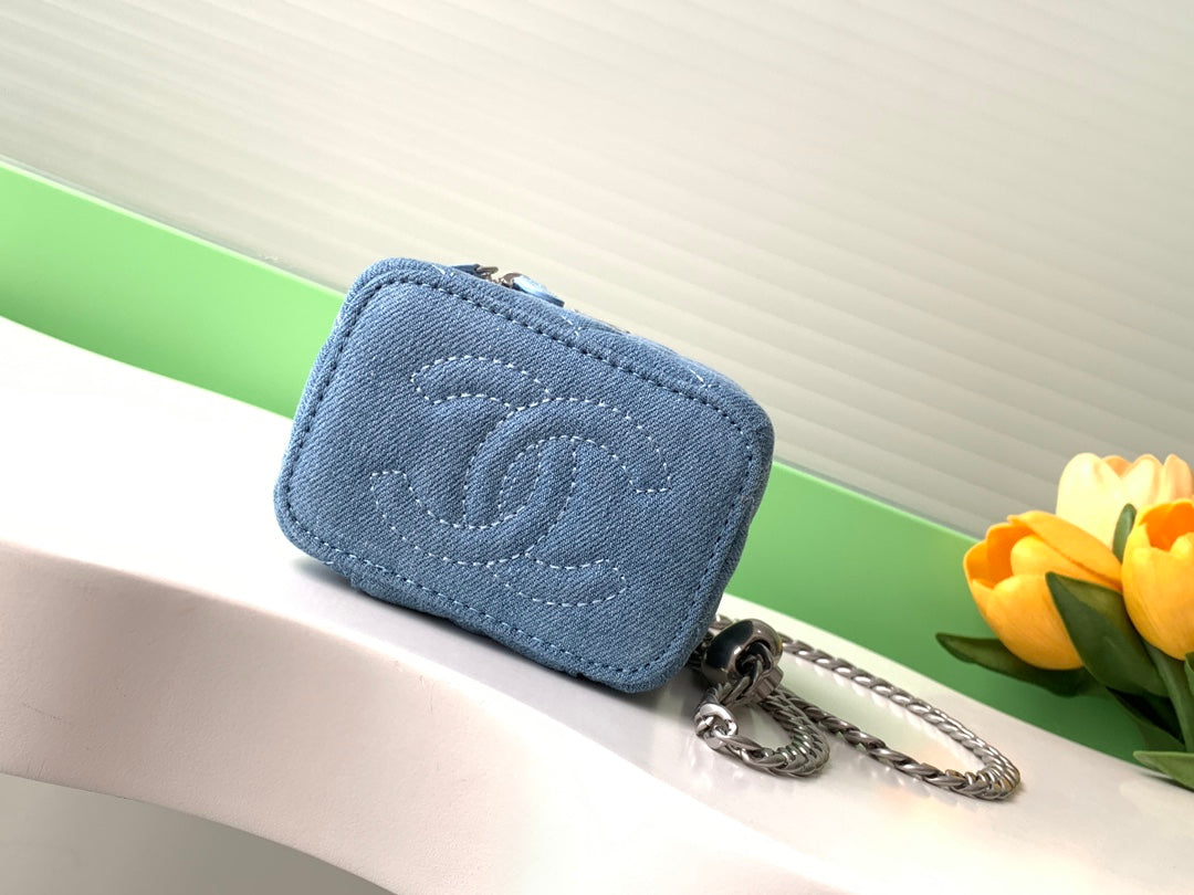 CC 24K VANITY 11CM BLEU DENIM QUINCAILLERIE ARGENTÉE 