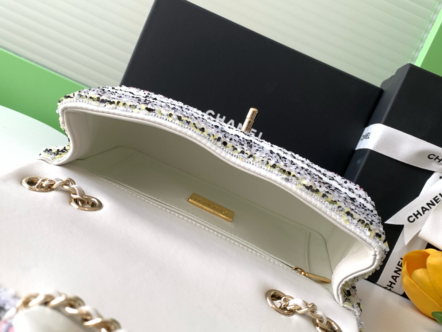 CC 24S FLAP BAG MINI 21CM MULTICOLOR SEQUIN GOLD HARDWARE 238437