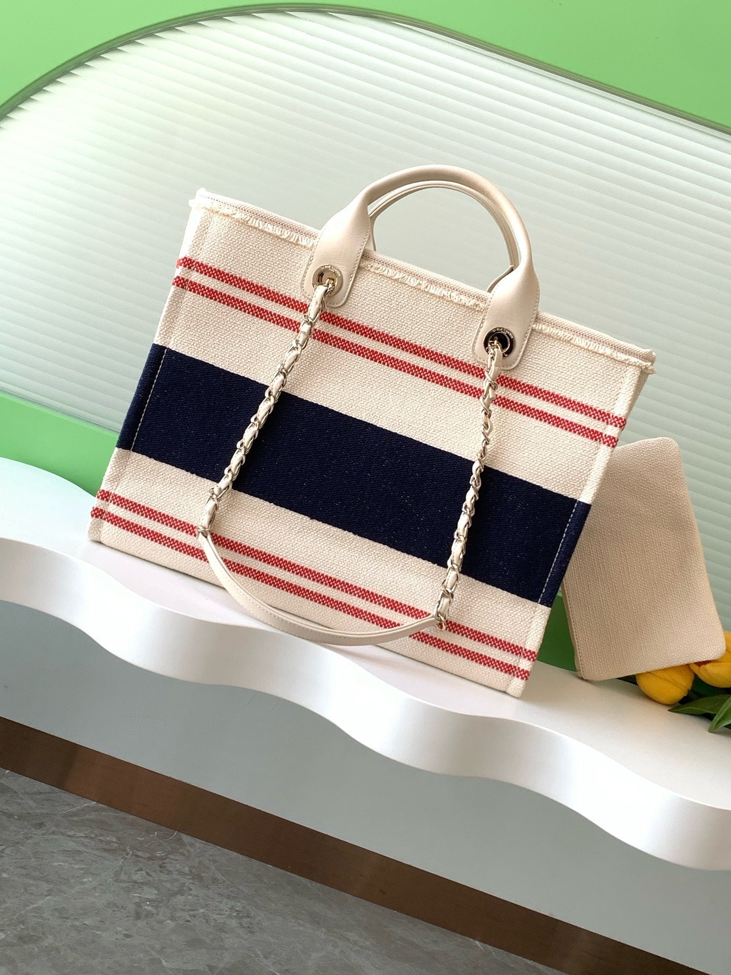 CC 25C TOTE  BAG BEIGE NAVY BLUE CANVAS FABRIC 238518