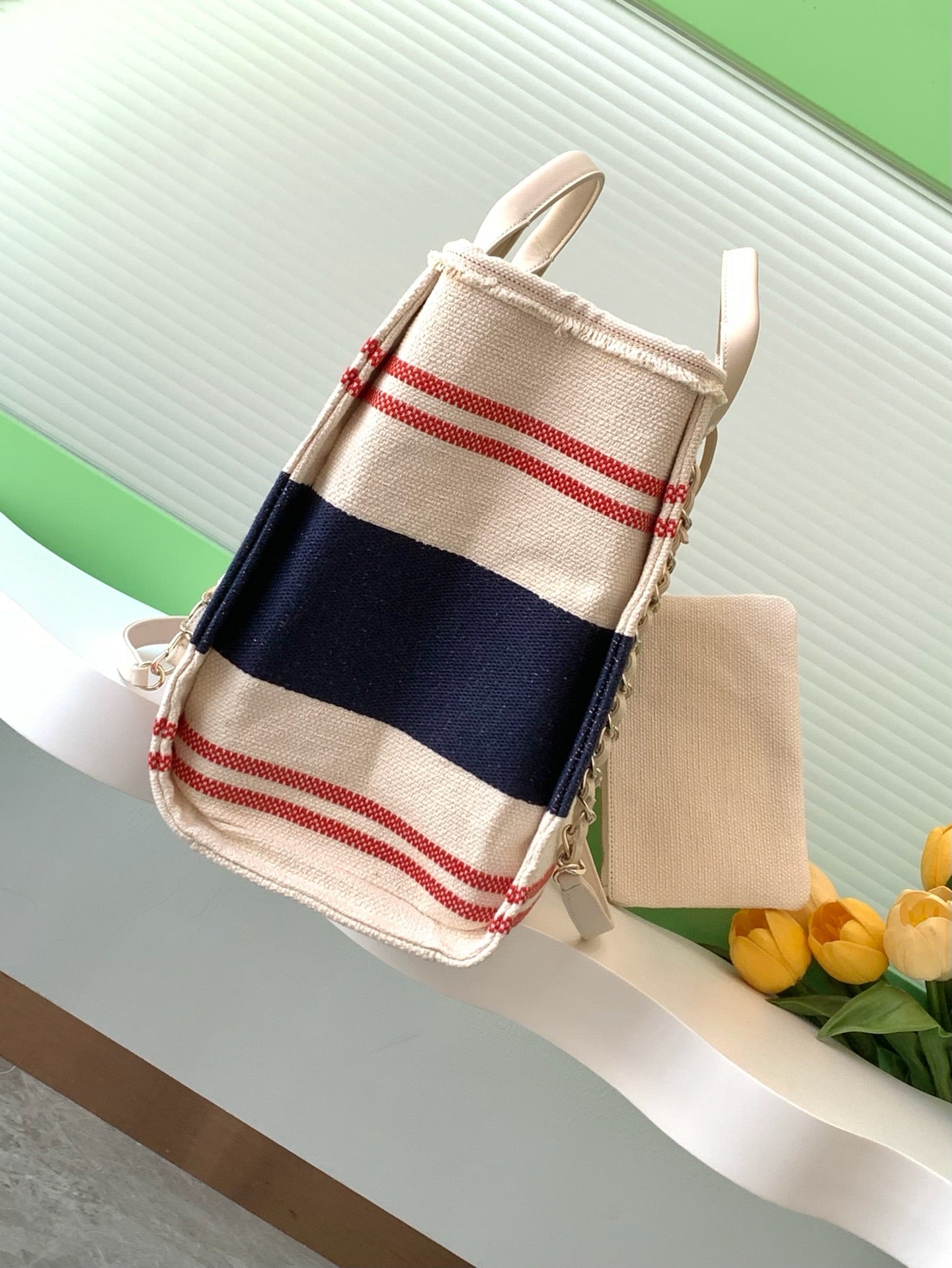 CC 25C TOTE  BAG BEIGE NAVY BLUE CANVAS FABRIC 238518