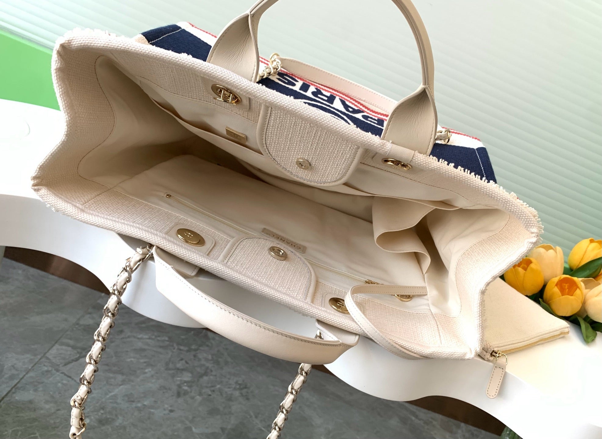 CC 25C TOTE  BAG BEIGE NAVY BLUE CANVAS FABRIC 238518