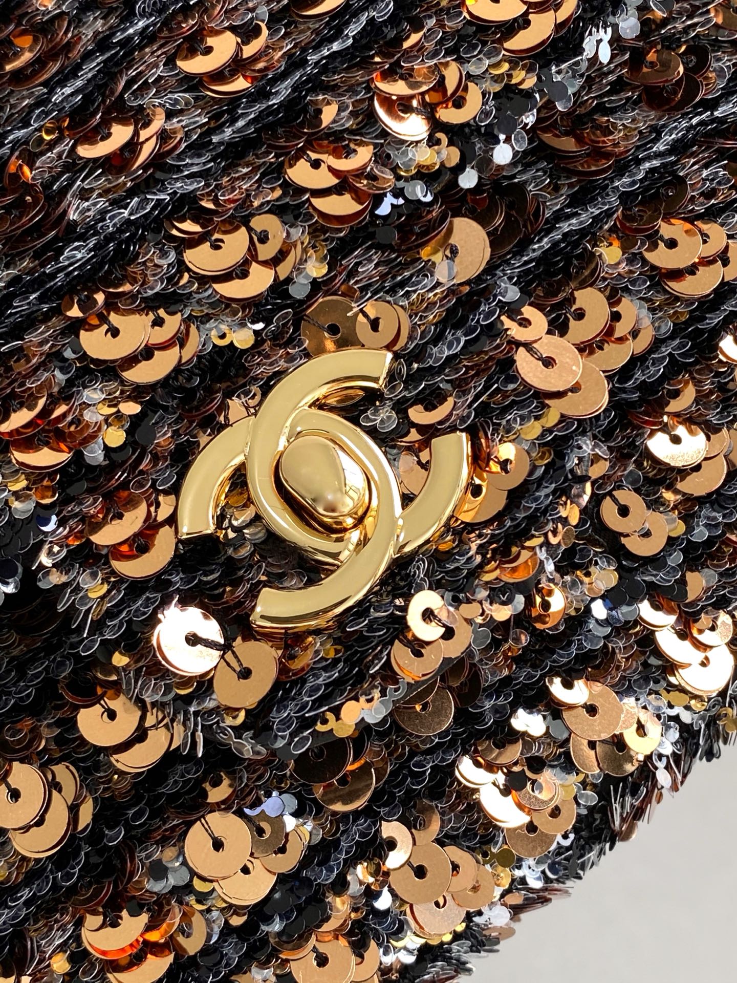CC 25C BRONZE NOIR PAILLETTES QUINCAILLERIE OR