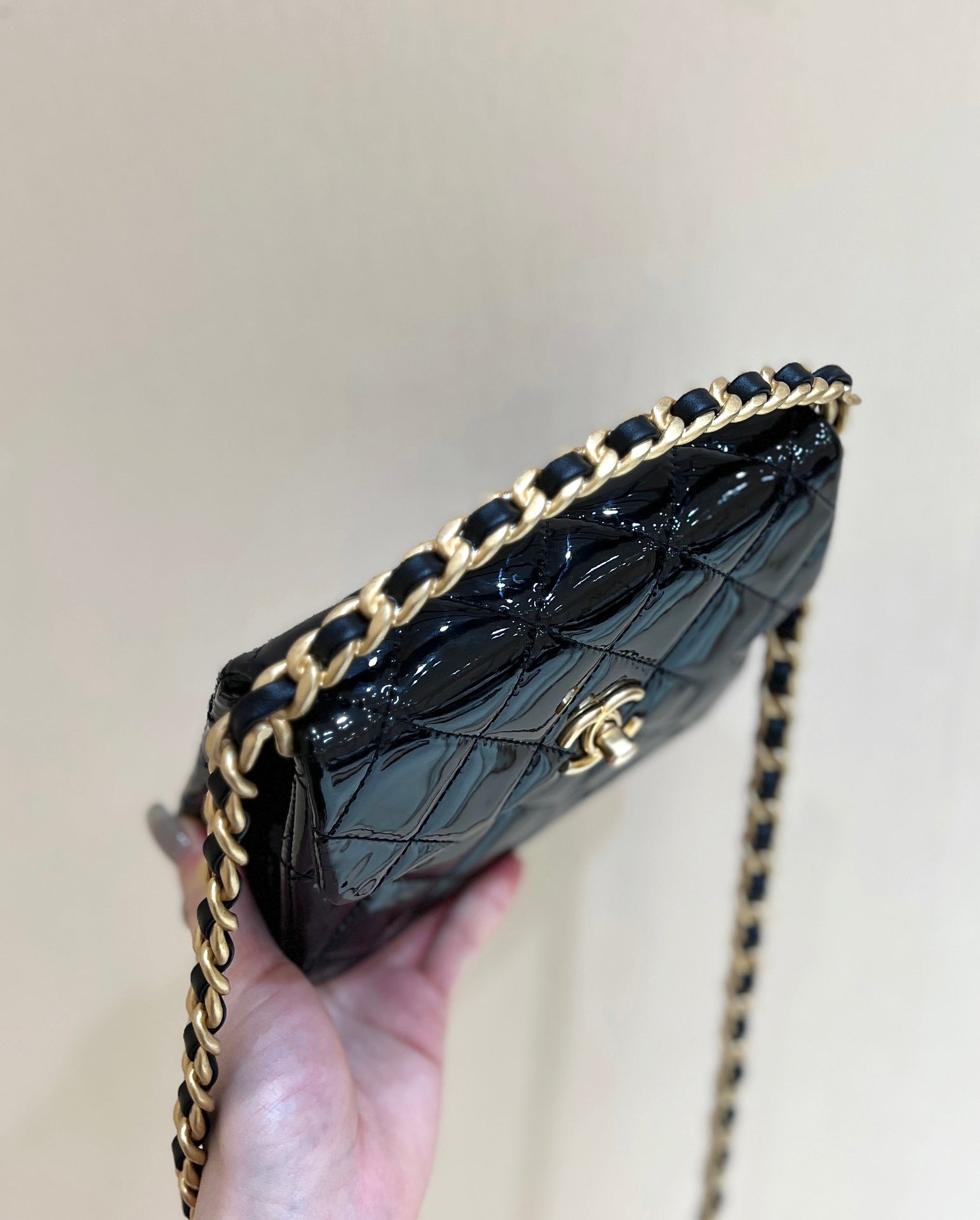 24S 31 RUECAMBON 15CM CUIR DE VEAU VERNI NOIR