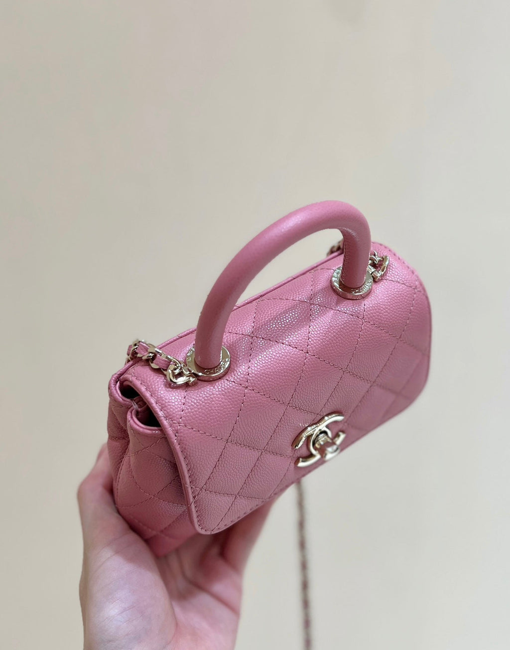 CC 24K COCO HANLE NANO 18CM CUIR DE VEAU GRAINÉ ROSE QUINCAILLERIE DORÉ