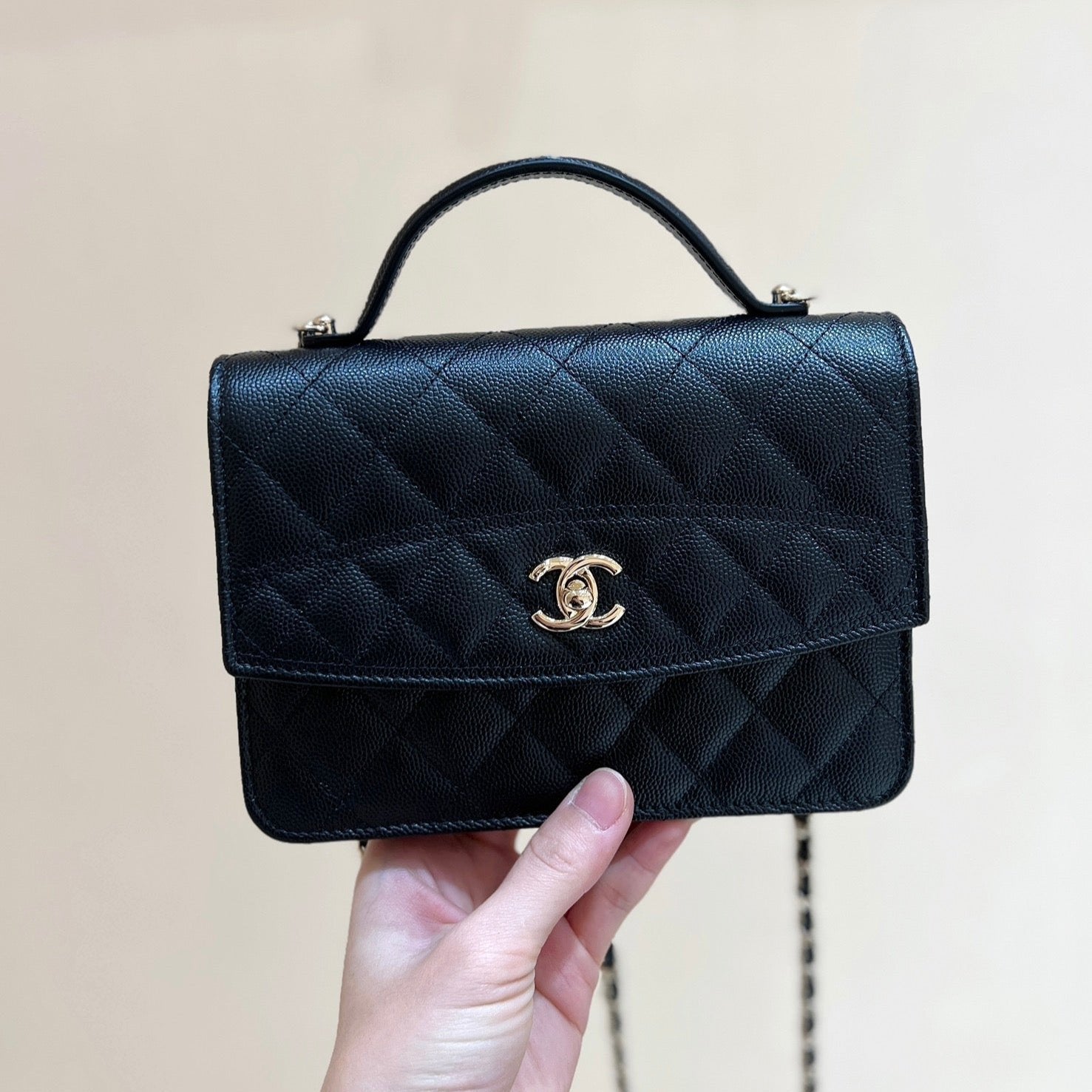 25C MINI WOC 18CM CUIR DE VEAU GRAINÉ NOIR QUINCAILLERIE DORÉ