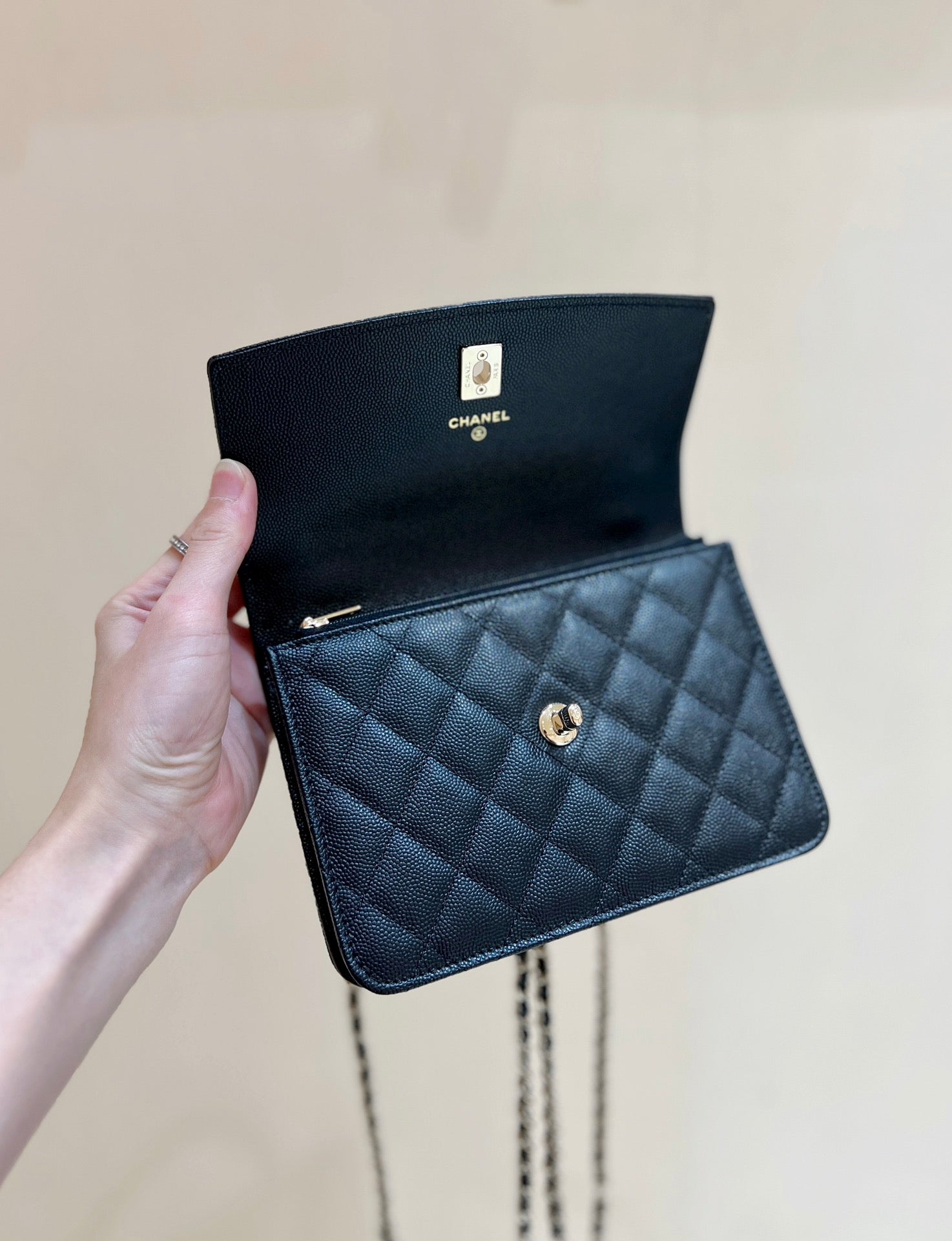 25C MINI WOC 18CM CUIR DE VEAU GRAINÉ NOIR QUINCAILLERIE DORÉ