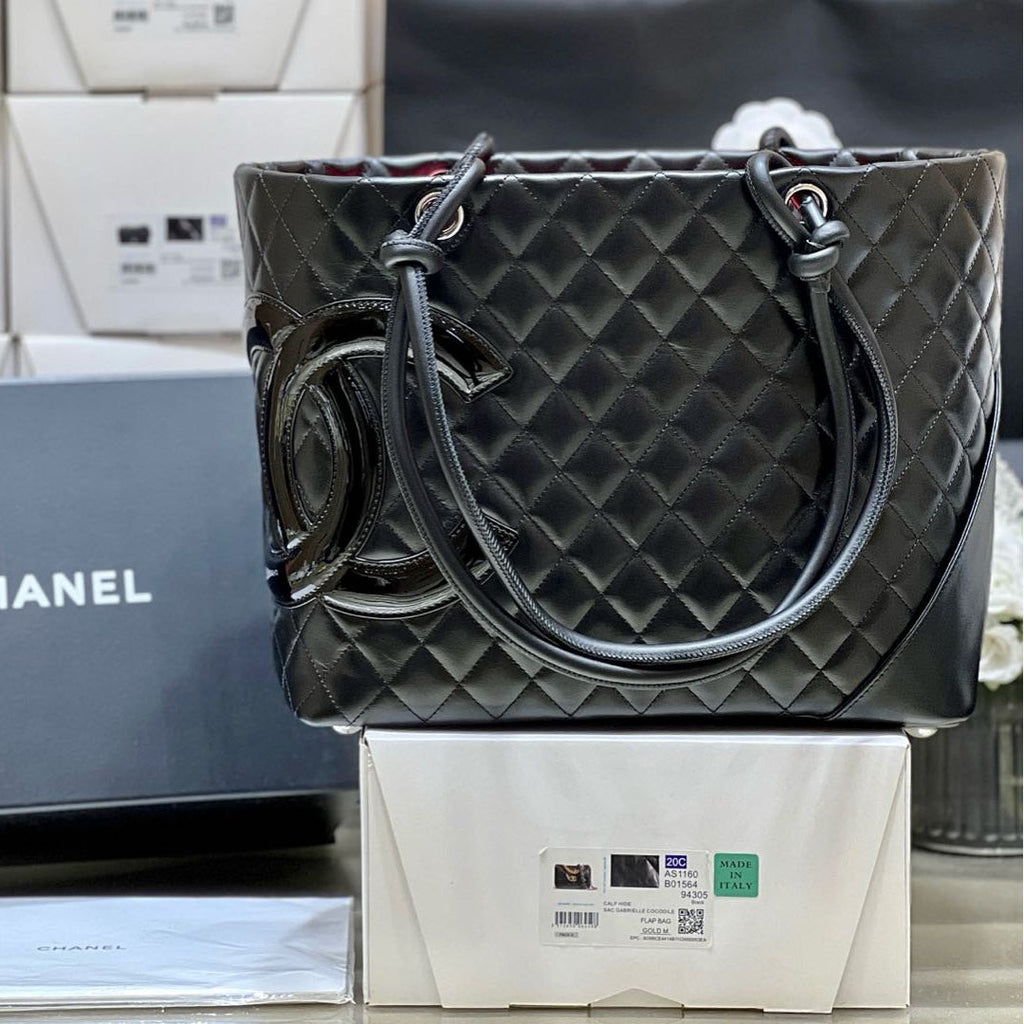 CC CAMBON TOTE 30CM BLACK QUILTED CALFSIN