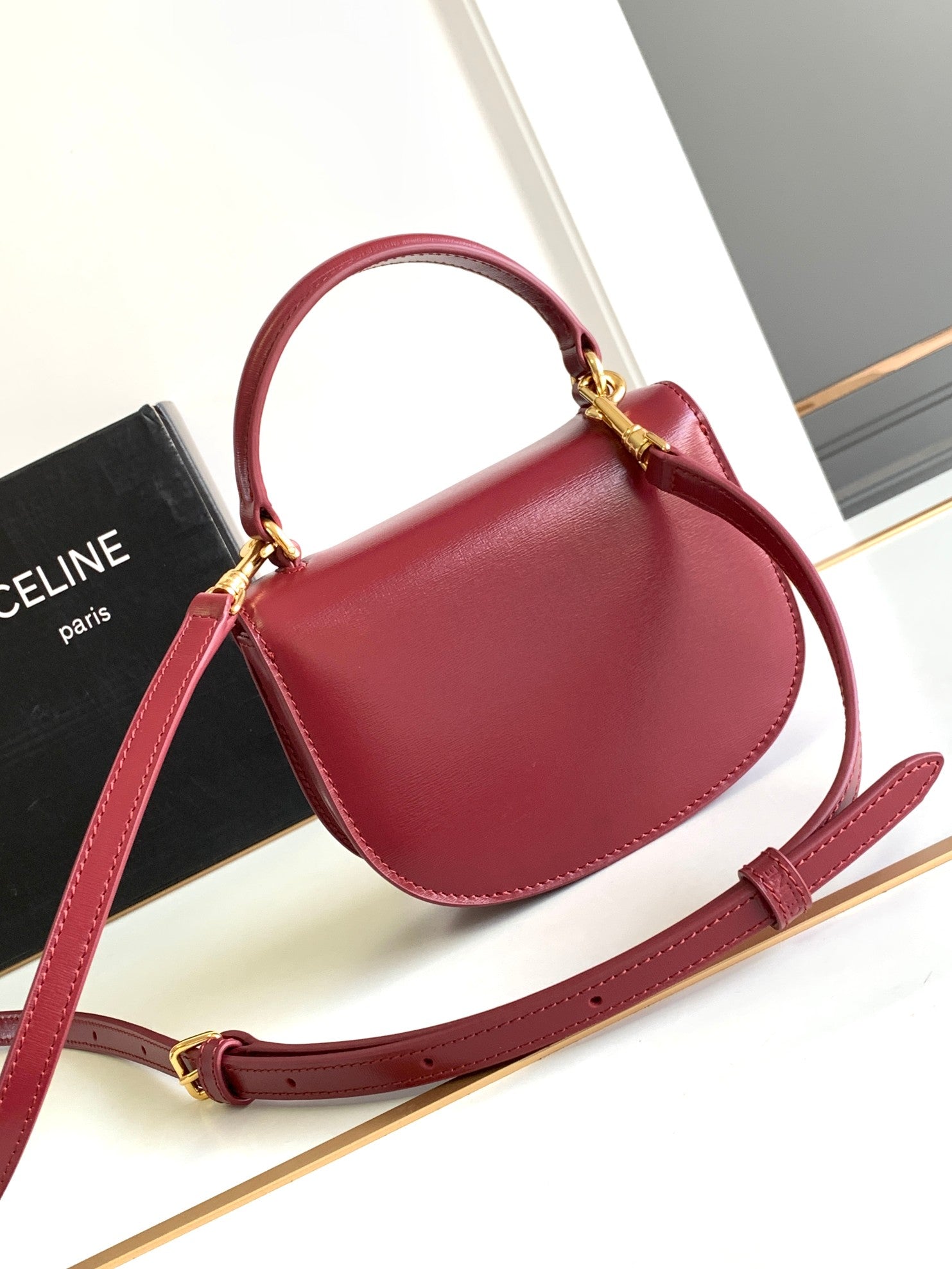 CHAINE TEEN BESACE TRIOMPHE 15,5CM CUIR DE VEAU ROUGE