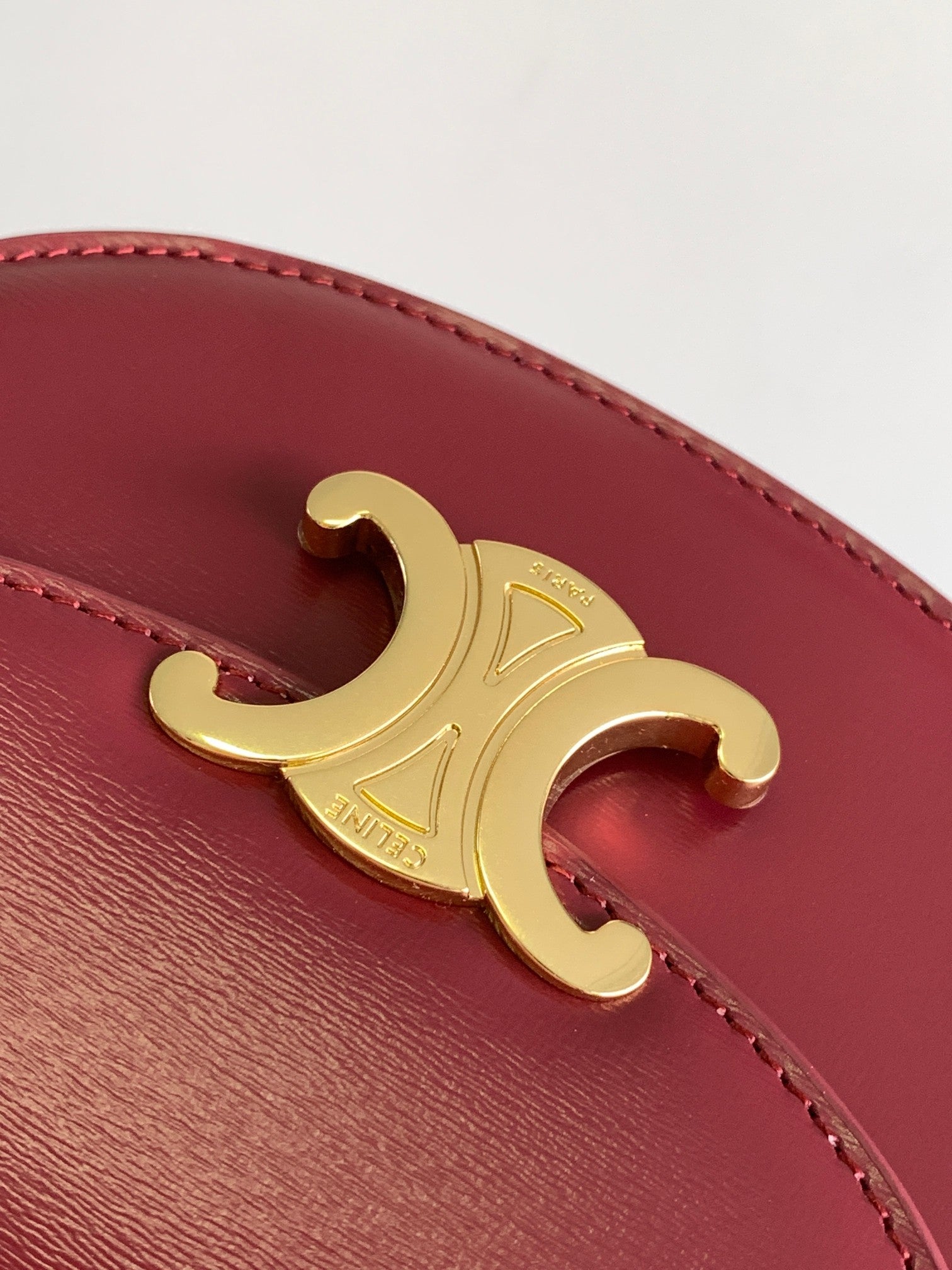 CHAINE TEEN BESACE TRIOMPHE 15,5CM CUIR DE VEAU ROUGE