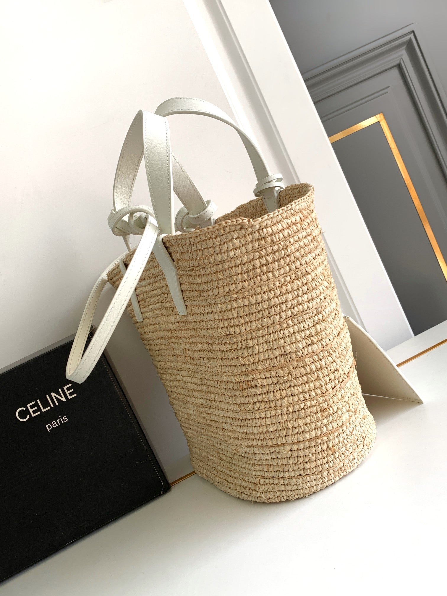 SAC CLASSIQUE ADO SOUPLE 21CM EN RAPHIA CUIR DE VEAU BLANC
