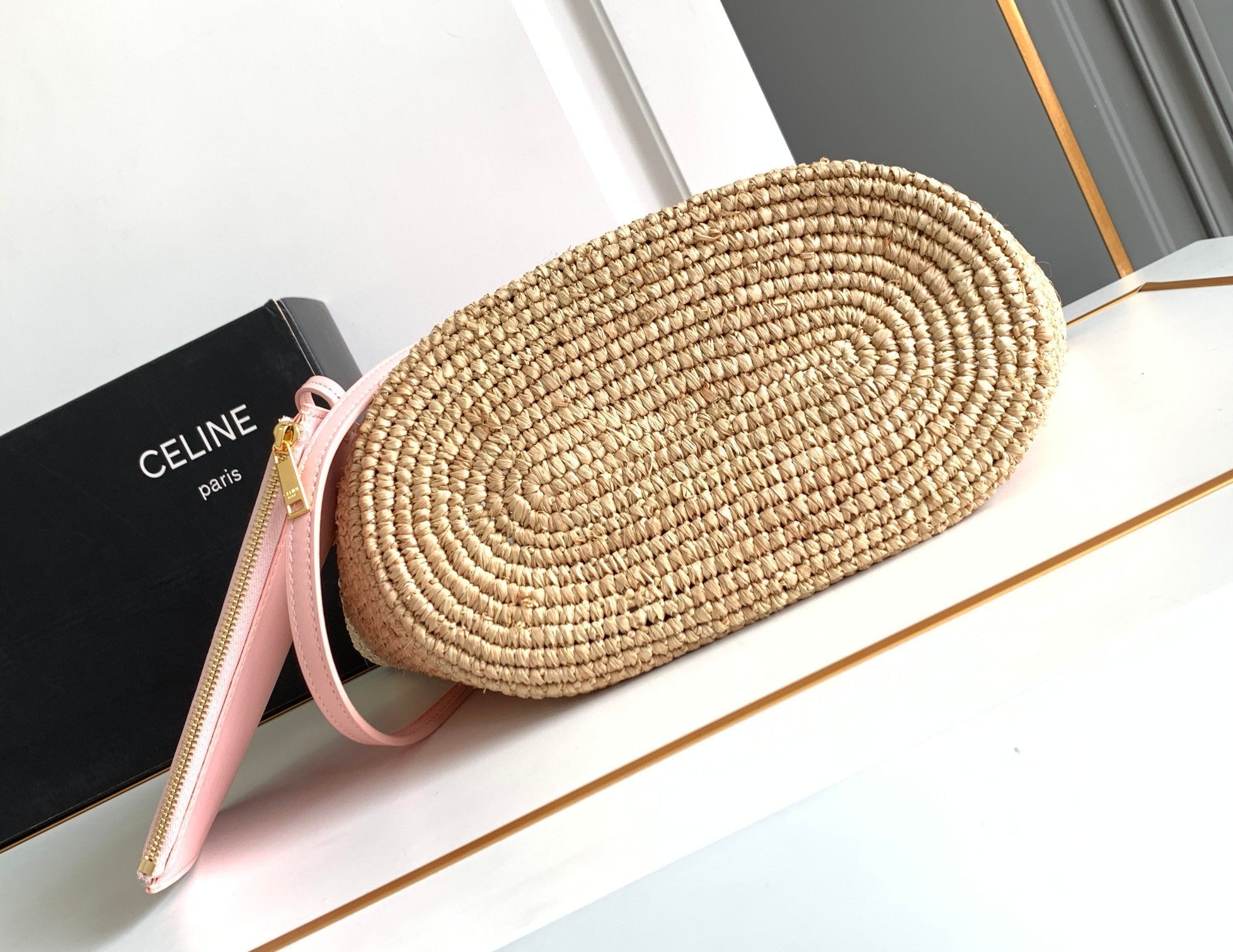 SAC CLASSIQUE ADO SOUPLE 21CM EN CUIR DE VEAU ROSE RAPHIA