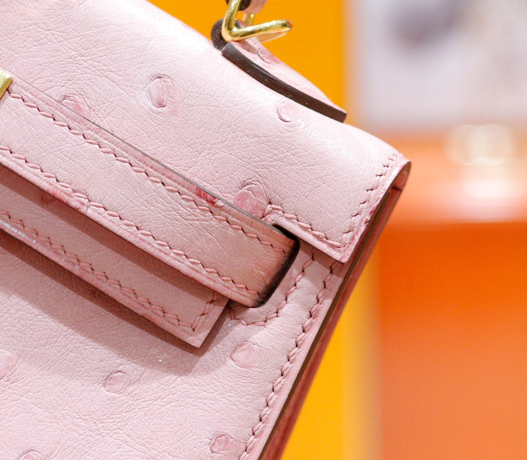 HM MINI KELLY 19CM AUTRUCHE ROSE QUINCAILLERIE DOREE