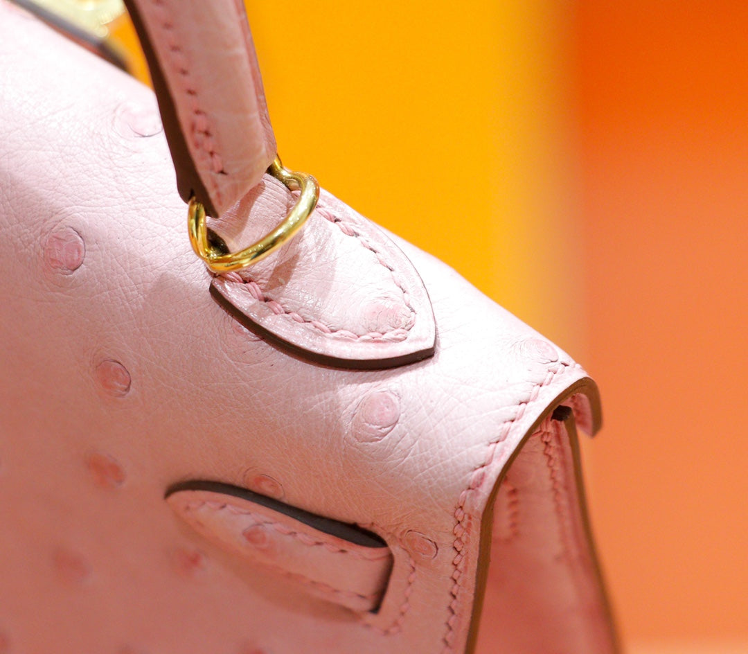 HM MINI KELLY 19CM AUTRUCHE ROSE QUINCAILLERIE DOREE