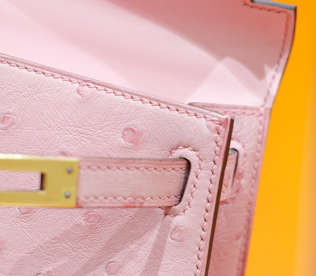 HM MINI KELLY 19CM AUTRUCHE ROSE QUINCAILLERIE DOREE