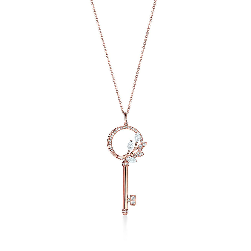 VICTORIA  DIAMOND ROSE GOLD VINE CIRCLE KEY NECKLACE