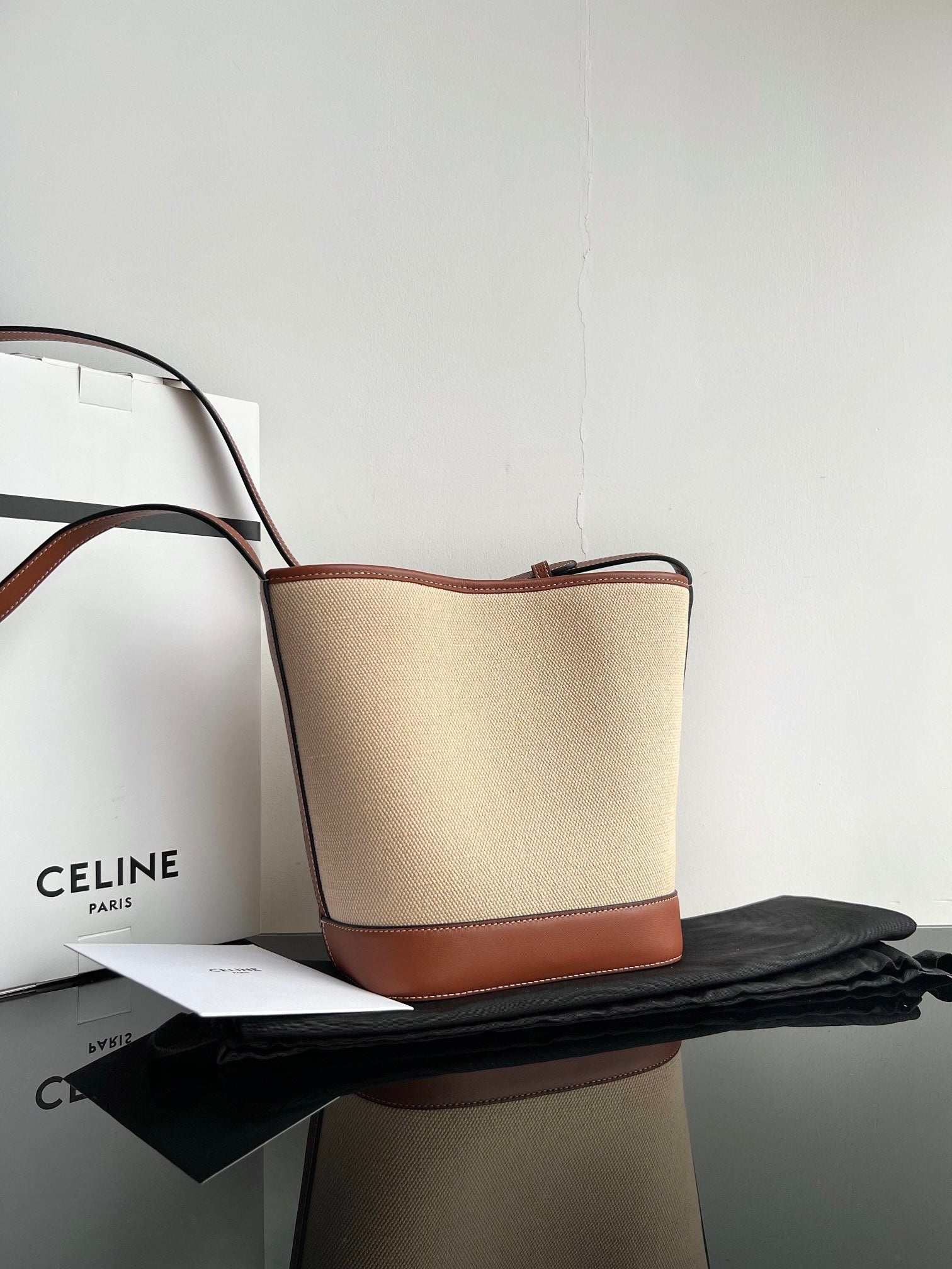 PETIT SEAU CUIR TRIOMPHE 24CM EN TEXTILE RAYÉ ET CUIR DE VEAU BRUN