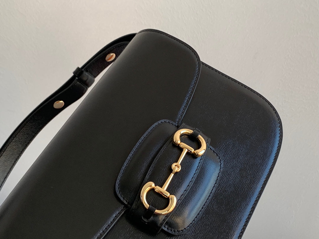 SAC À MORS GG 1955 25 CM EN CUIR DE VEAU NOIR QUINCAILLERIE DORÉ