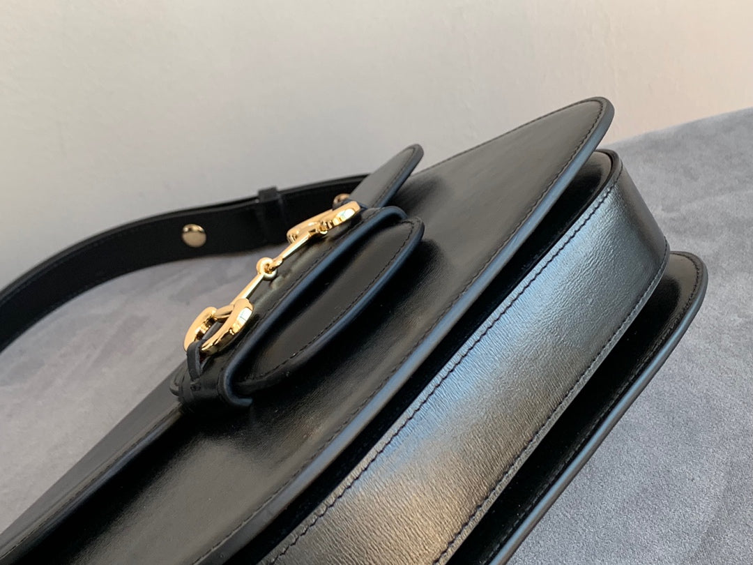 SAC À MORS GG 1955 25 CM EN CUIR DE VEAU NOIR QUINCAILLERIE DORÉ